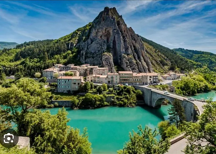 Tour De Babel Apartamento Sisteron